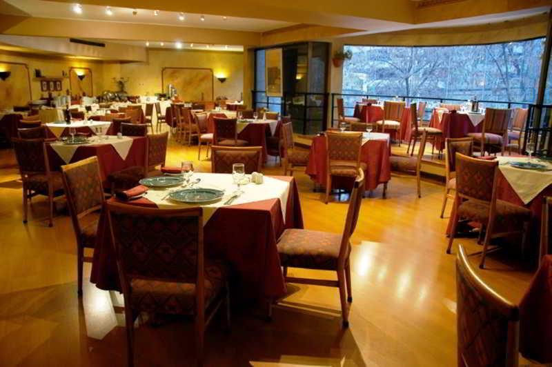 Hotel Leonardo Da Vinci Сантяго Екстериор снимка