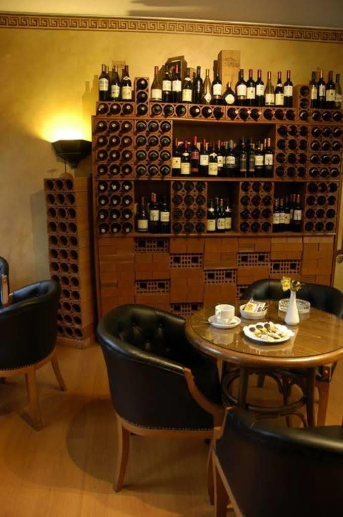 Hotel Leonardo Da Vinci Сантяго Ресторант снимка